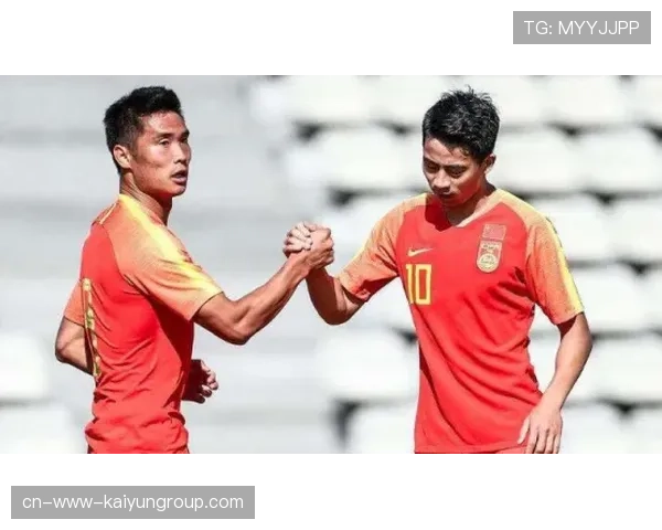 冠军球队新援亮相首秀表现抢眼引发期待,冠军联赛 冠军球队新援亮相首秀表现抢眼引发期待,冠军联赛